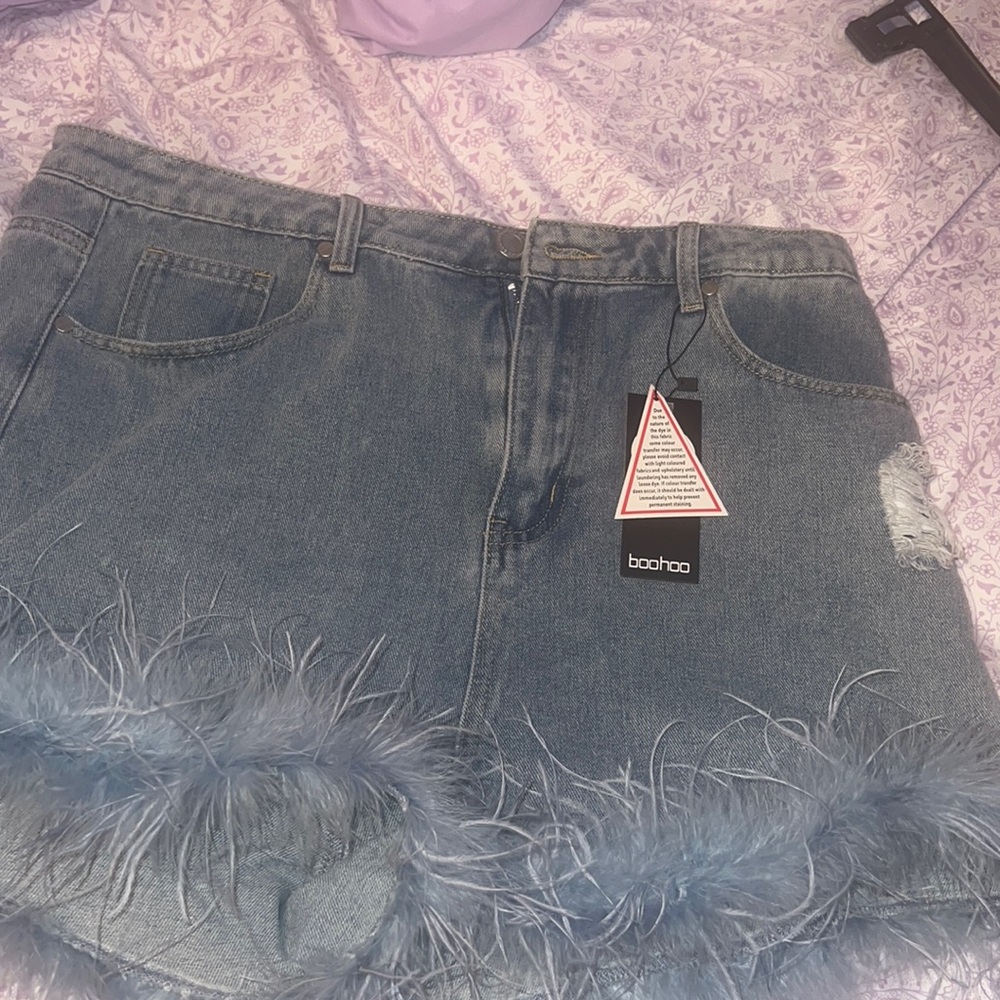 Blue feather shorts